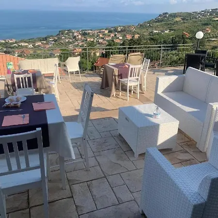 Stella Del Cilento Vista Golfo Bed & Breakfast